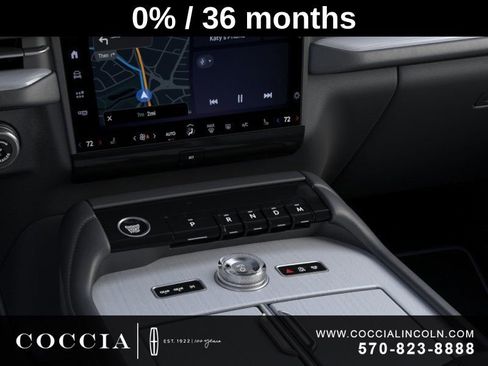 New 2025 Lincoln Navigator Reserve w/ Jet Appearance Package AWD/4WD image 15