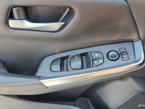Used 2022 Nissan Sentra SR w/ SR Premium Package FWD image 28