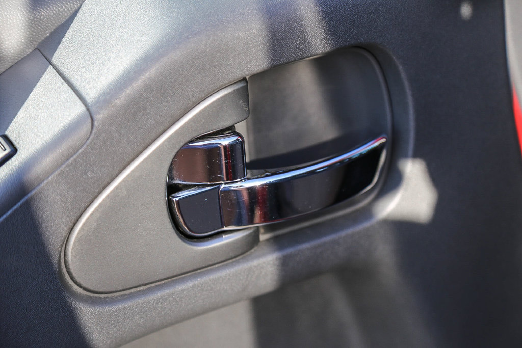 Used 2021 Nissan Frontier S RWD image 40
