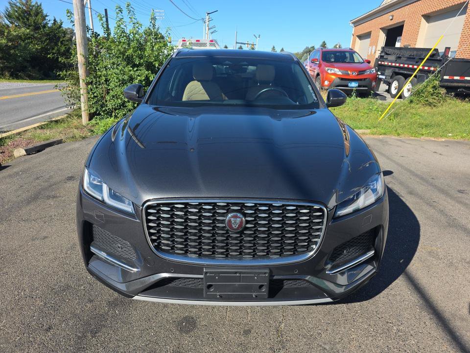 Used 2023 Jaguar F-PACE S AWD/4WD image 2