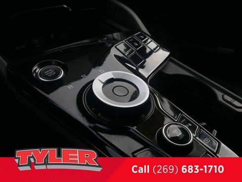 Used 2023 Kia Sportage EX image 35