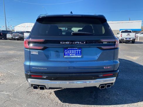 Used 2024 GMC Acadia Denali image 28