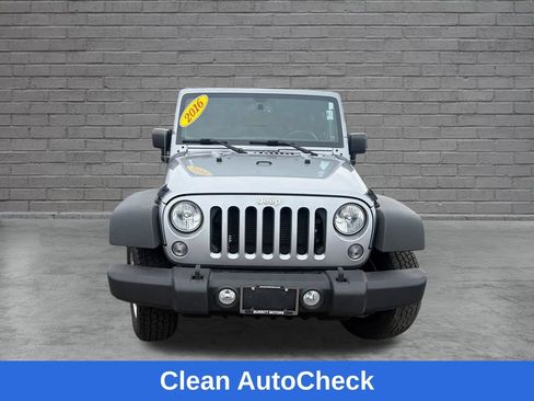 Used 2016 Jeep Wrangler Sport w/ Quick Order Package 24S AWD/4WD image 2