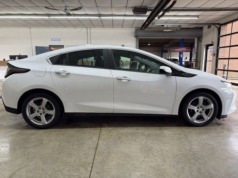 Used 2019 Chevrolet Volt LT image 5