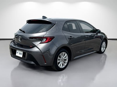 Used 2024 Toyota Corolla SE FWD image 3
