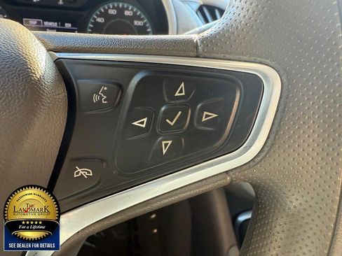 Used 2022 Chevrolet Malibu LT image 11