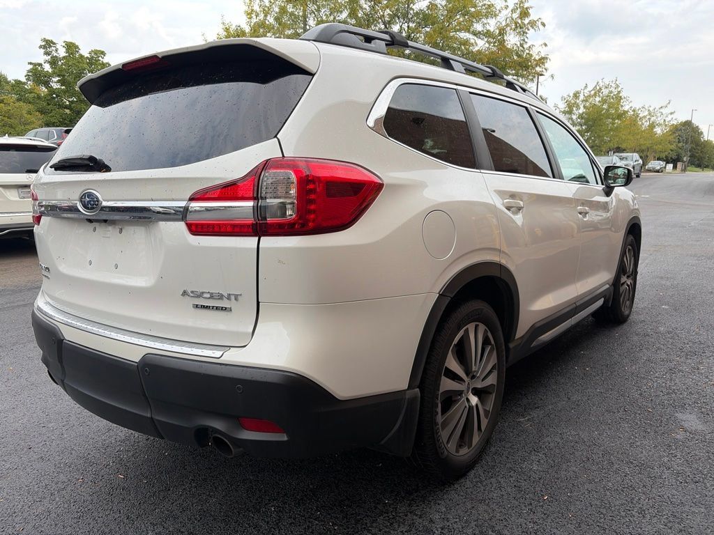 Used 2022 Subaru Ascent Limited w/ Technology Package AWD/4WD image 7