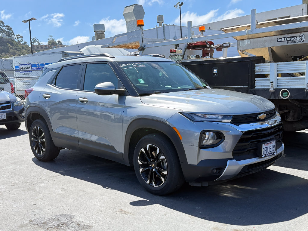 Used 2023 Chevrolet TrailBlazer LT FWD image 18