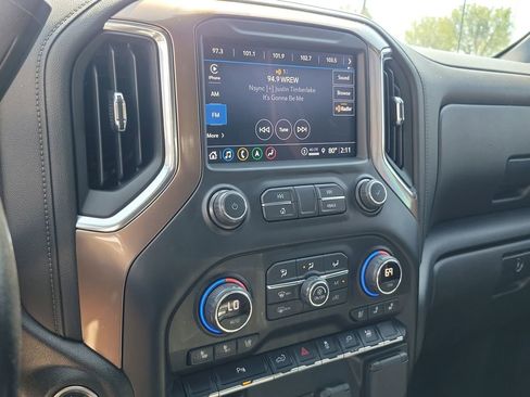 Used 2021 Chevrolet Silverado 1500 High Country image 27