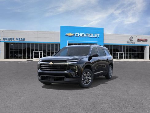 New 2026 Chevrolet Traverse LT w/ Driver Confidence Package FWD image 8