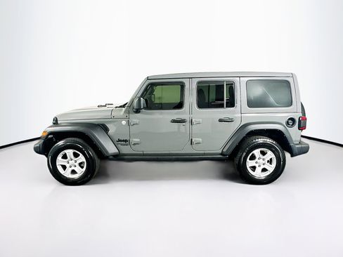 Used 2021 Jeep Wrangler Sport S w/ Sun And Sound Package image 4