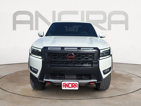 Used 2025 Nissan Frontier PRO-4X w/ Pro Premium Package AWD/4WD image 5