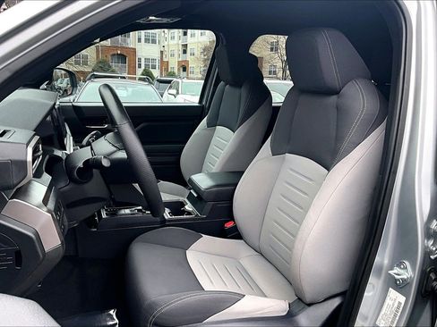 Used 2024 Toyota Tacoma TRD Sport image 23