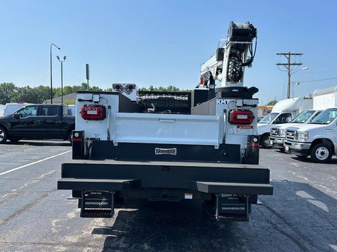 New 2024 Ford F550 4x4 Regular Cab Super Duty image 6