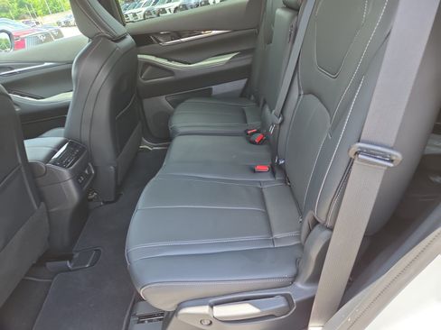 Used 2023 INFINITI QX60 Pure AWD/4WD image 7