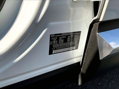 Used 2020 Hyundai Santa Fe SEL image 14