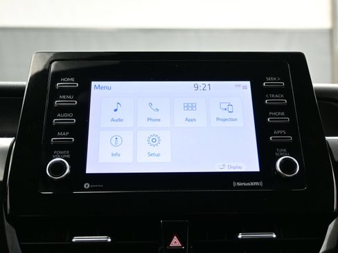 Used 2024 Toyota Camry SE FWD image 19