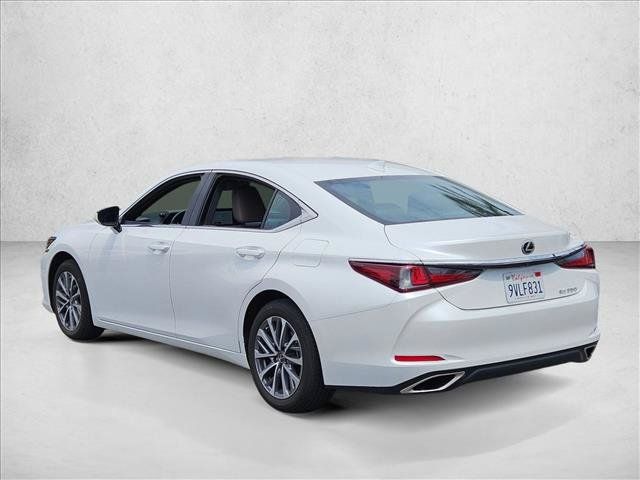 Certified 2025 Lexus ES 350 FWD image 9