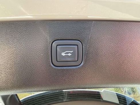 New 2026 Chevrolet Blazer LT w/ Convenience Package image 11