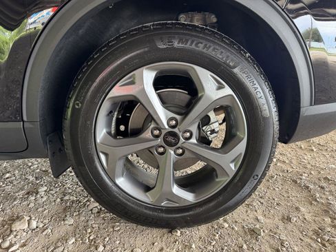 Used 2025 Ford Escape ST-Line w/ Tech Pack #1 FWD image 42