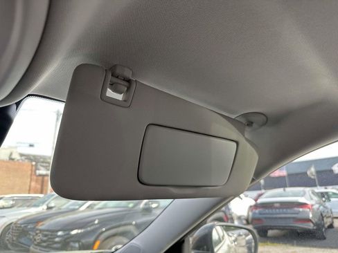 Used 2024 Chevrolet Trax ACTIV w/ Sunroof Package FWD image 30