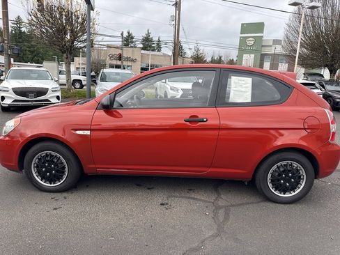 Used 2008 Hyundai Accent GS image 3