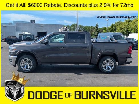 New 2026 RAM 1500 4x4 Crew Cab image 3