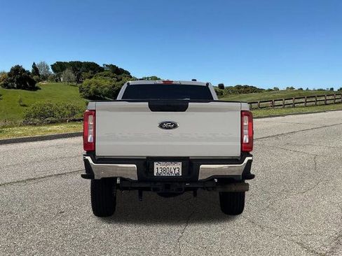 Certified 2024 Ford F250 XLT image 5