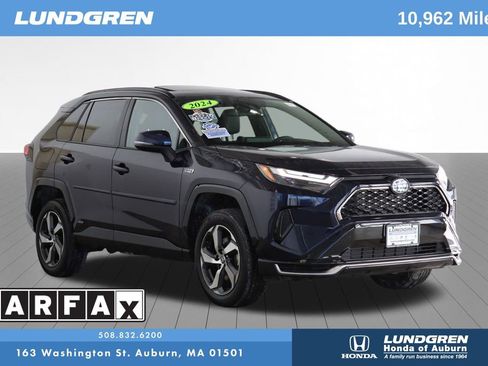 Used 2024 Toyota RAV4 SE w/ Weather & Moonroof Package image 1