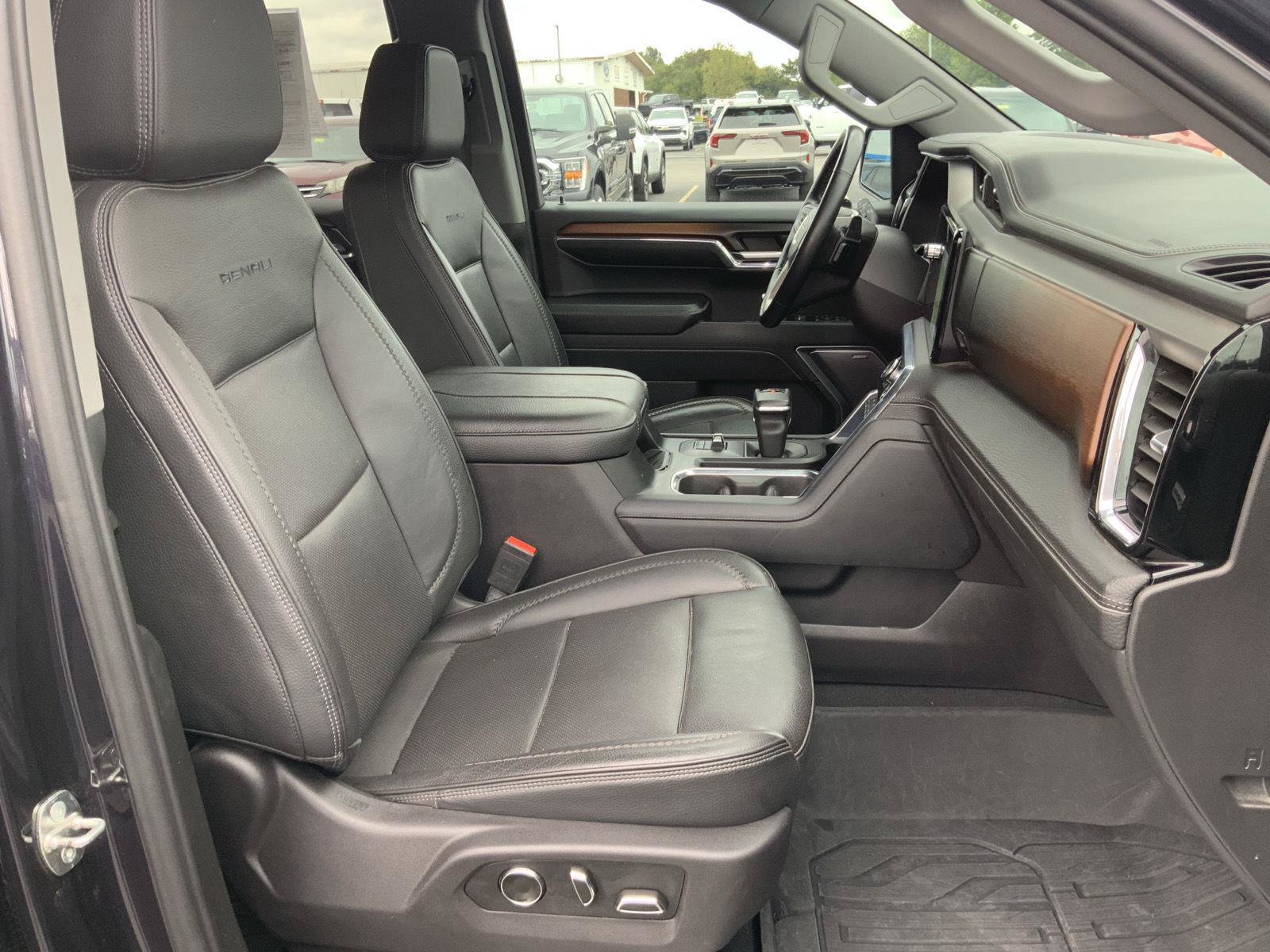 Used 2024 GMC Sierra 1500 Denali AWD/4WD image 55