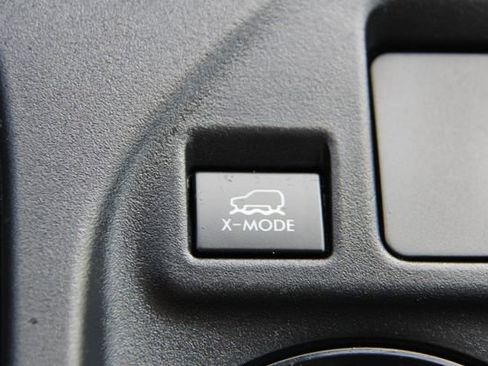 Certified 2023 Subaru Crosstrek 2.0i image 24