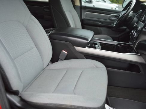 Used 2020 RAM 1500 Big Horn AWD/4WD image 25