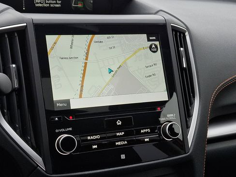 Used 2020 Subaru Crosstrek 2.0i Limited w/ Moonroof Package w/Navigation image 18