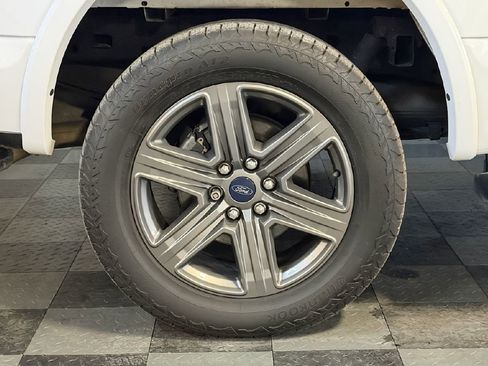 Used 2020 Ford F150 Lariat w/ Equipment Group 502A Luxury image 31