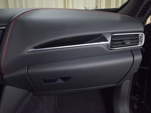 Certified 2022 Maserati Levante Modena image 24