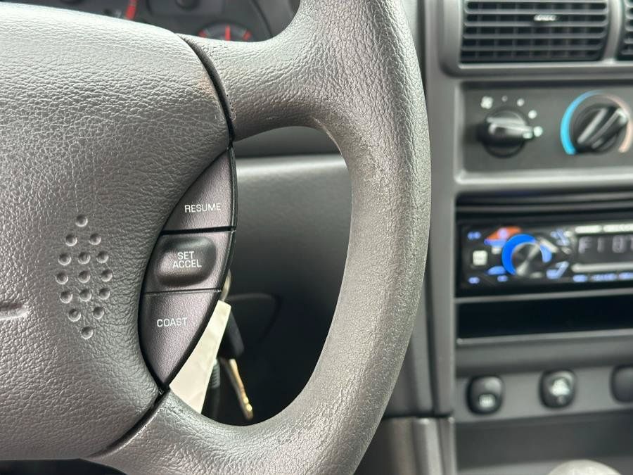 Used 2003 Ford Mustang Premium RWD image 20