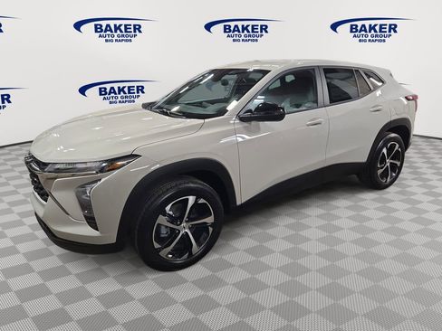 New 2026 Chevrolet Trax RS image 7