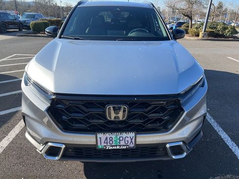 Used 2023 Honda CR-V Sport Touring image 3