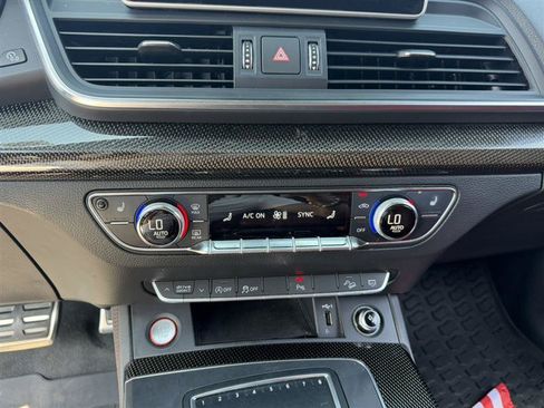 Used 2018 Audi SQ5 Premium Plus w/ Navigation Package AWD/4WD image 17