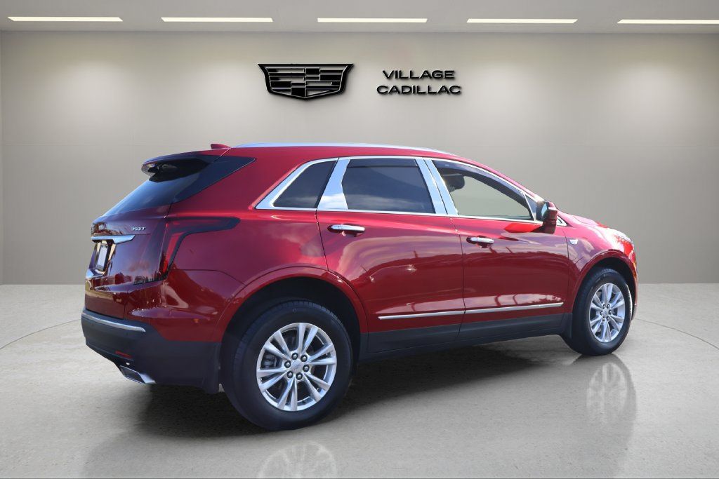 Used 2023 Cadillac XT5 Luxury FWD image 5