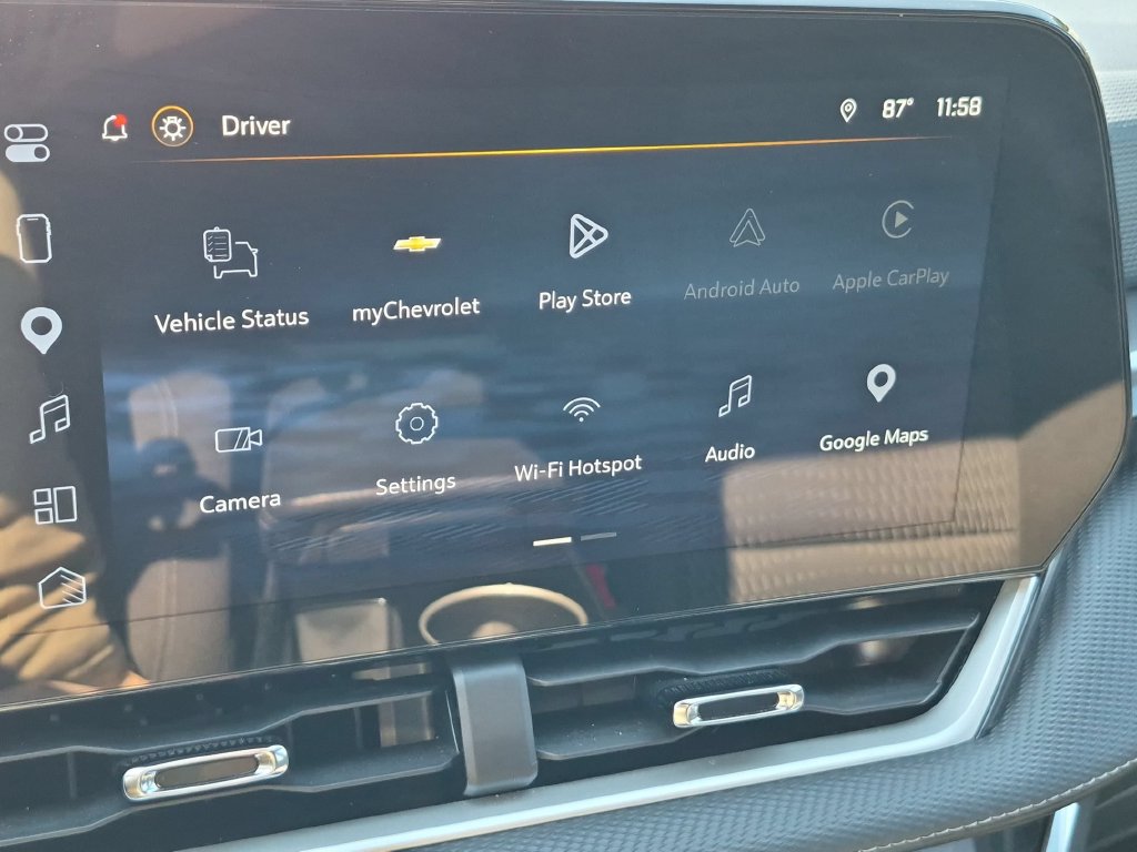 Used 2026 Chevrolet Equinox LT AWD/4WD image 17