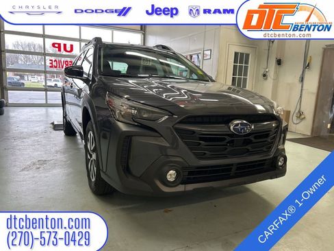 Used 2024 Subaru Outback Premium image 1