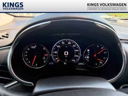 Used 2020 Chevrolet Malibu Premier FWD image 21