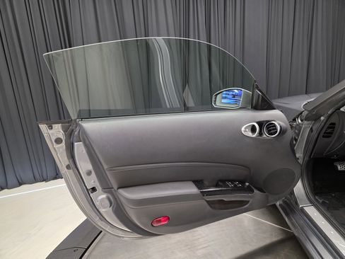 Used 2006 Nissan 350Z Touring w/ (N93) Cargo Convenience Pkg image 14