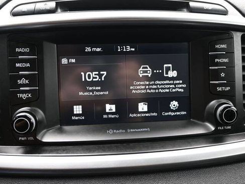 Used 2019 Kia Sorento EX image 17