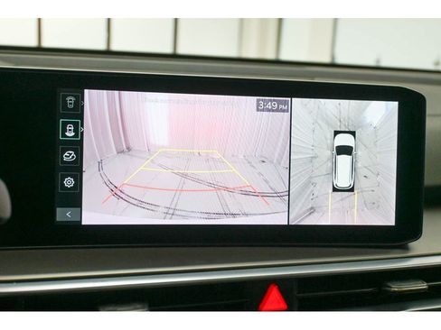 Certified 2025 Kia Sorento SX image 35