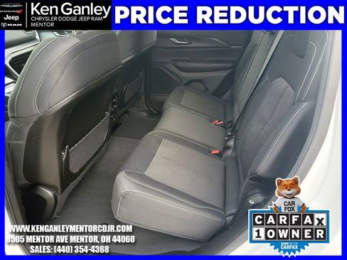 Used 2023 Jeep Grand Cherokee Laredo w/ Luxury Tech Group I image 20