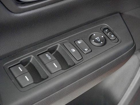 Certified 2026 Honda CR-V LX image 17