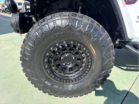 Used 2019 Jeep Wrangler Unlimited Rubicon image 10