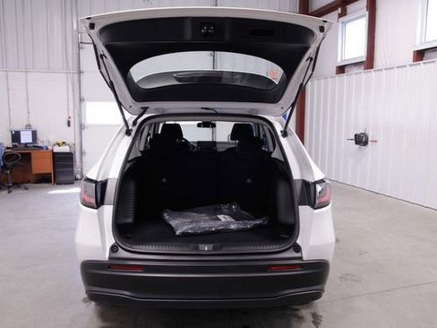 Certified 2024 Honda HR-V LX image 21